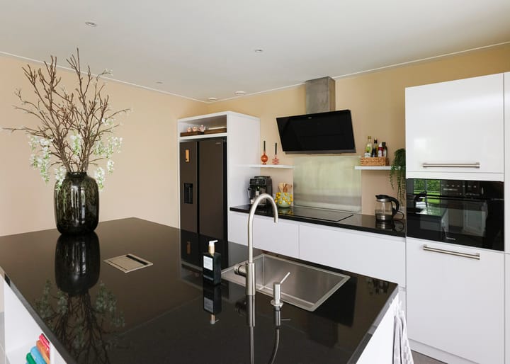 Vrijstaande woning te koop: Middenweg 30D, Heerhugowaard