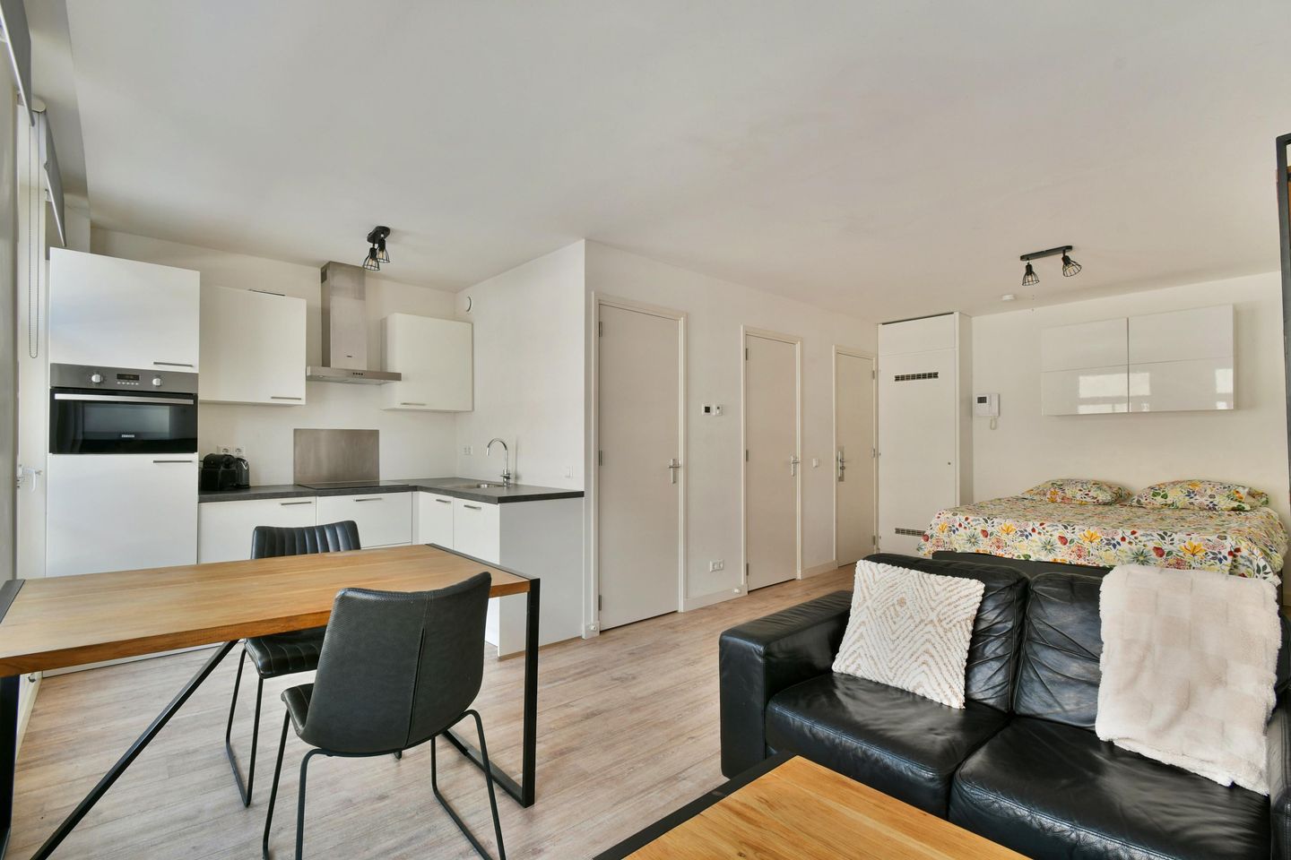 Foto 4 van Albert Cuypstraat 124-1V