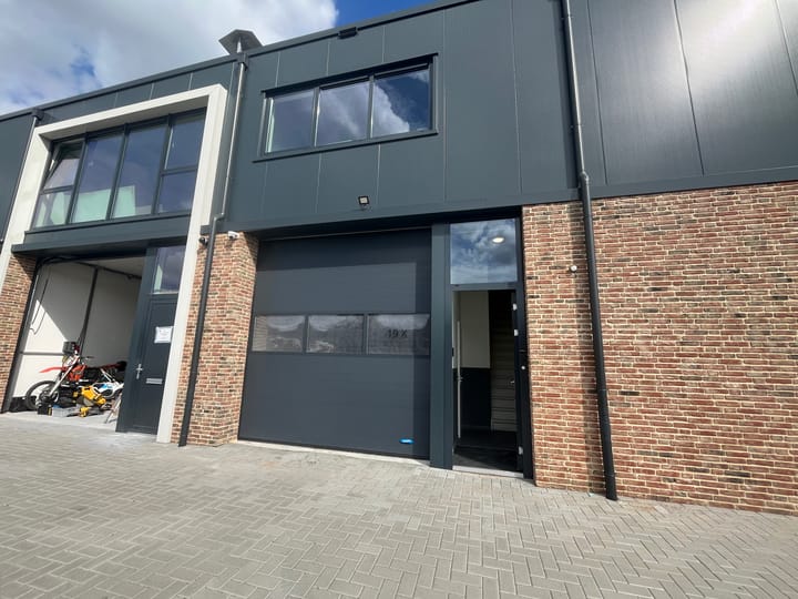 Broekdijk West 19-x, Breukelen