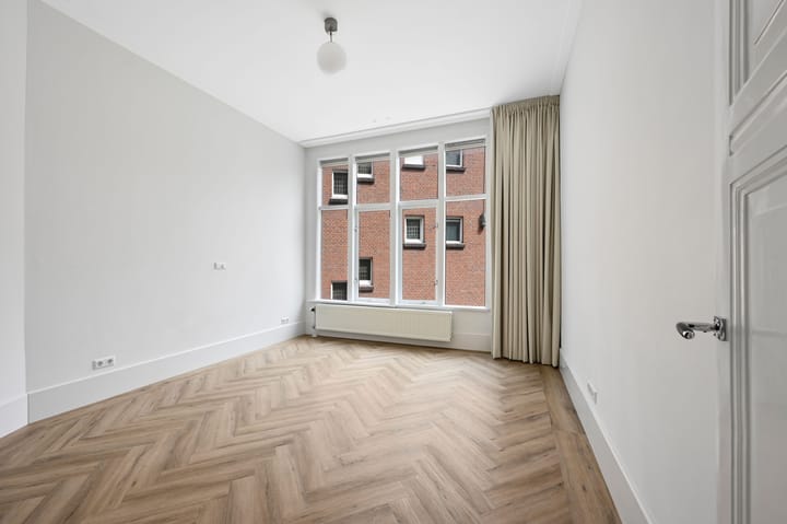 Appartement te huur: Van Boetzelaerlaan 171A, 'S-Gravenhage