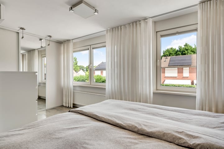 Tussenwoning te koop: Bosrand 14, Swalmen