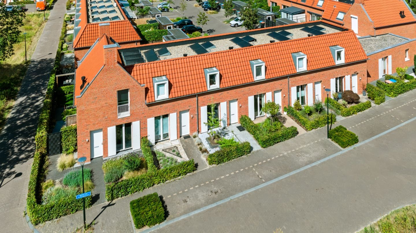Foto 40 van Narda van Terwisgastraat 17