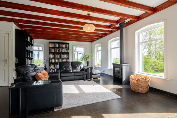 Vrijstaande woning te koop: Hoofdstraat 267, Oostwold (Gem. Westerkwartier)