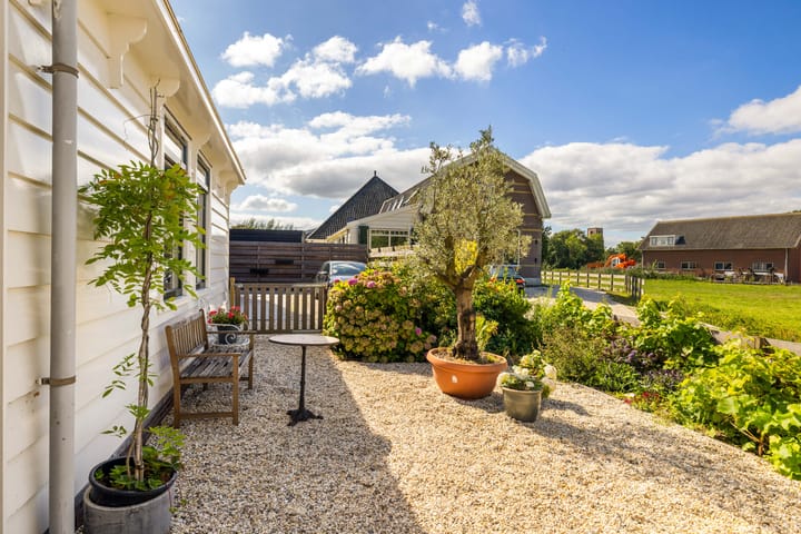 Vrijstaande woning te koop: Bloemendalergouw 18, Amsterdam