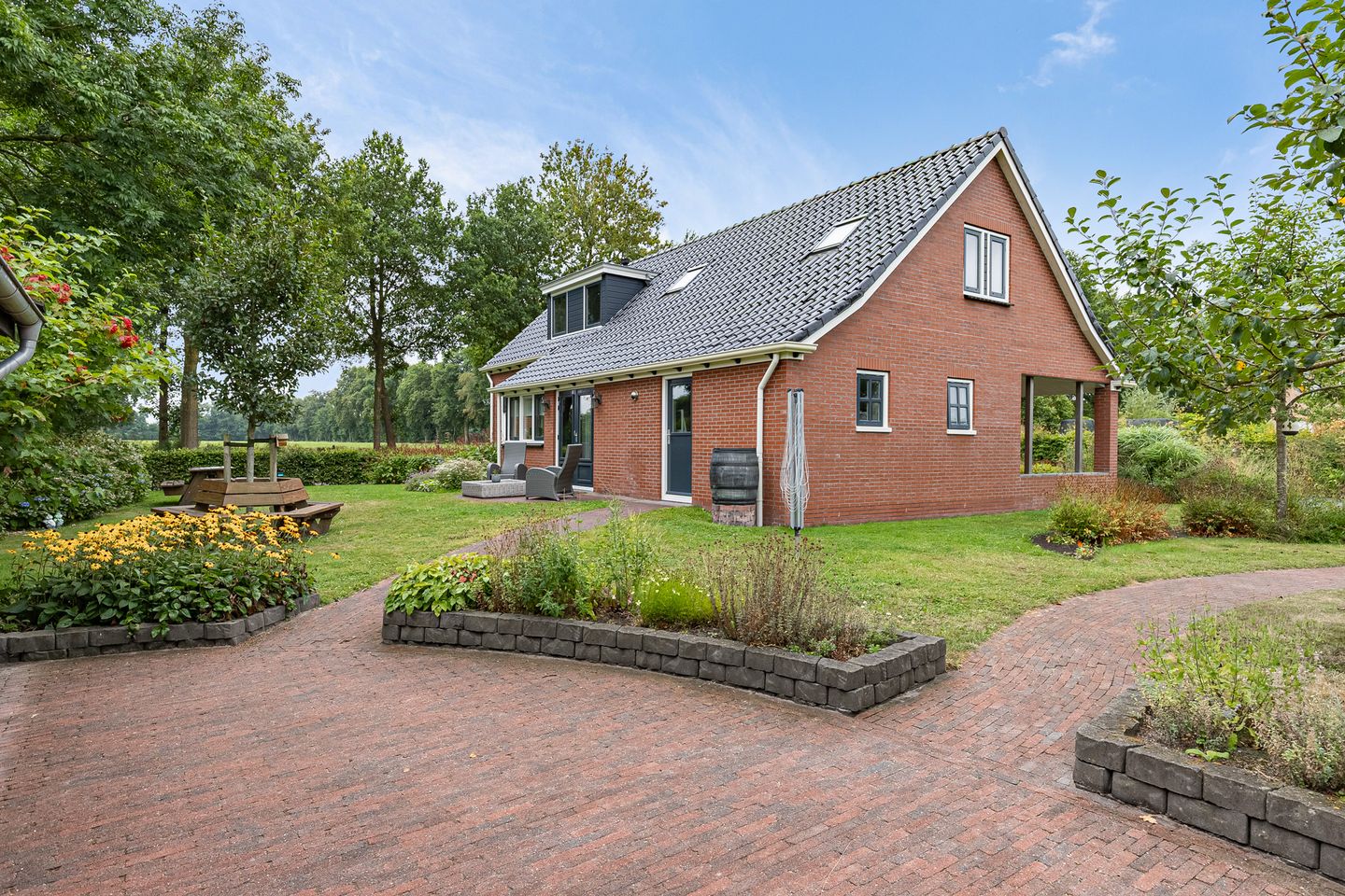 Foto 40 van Provincialeweg 3