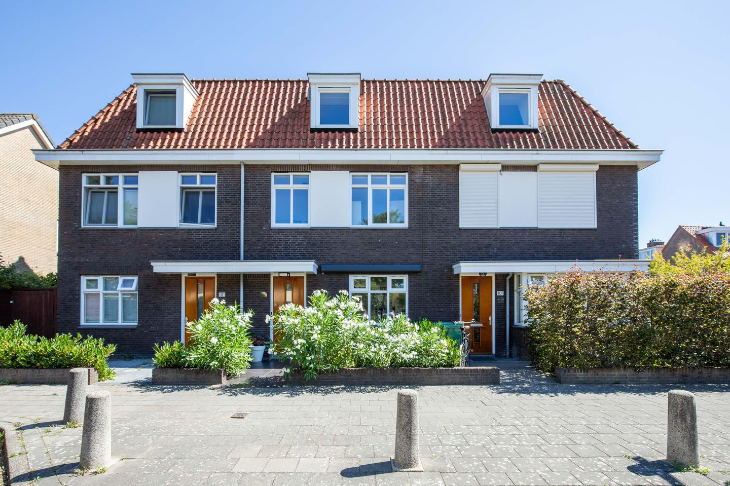 Foto 1 van Van den Broekelaan 10-B