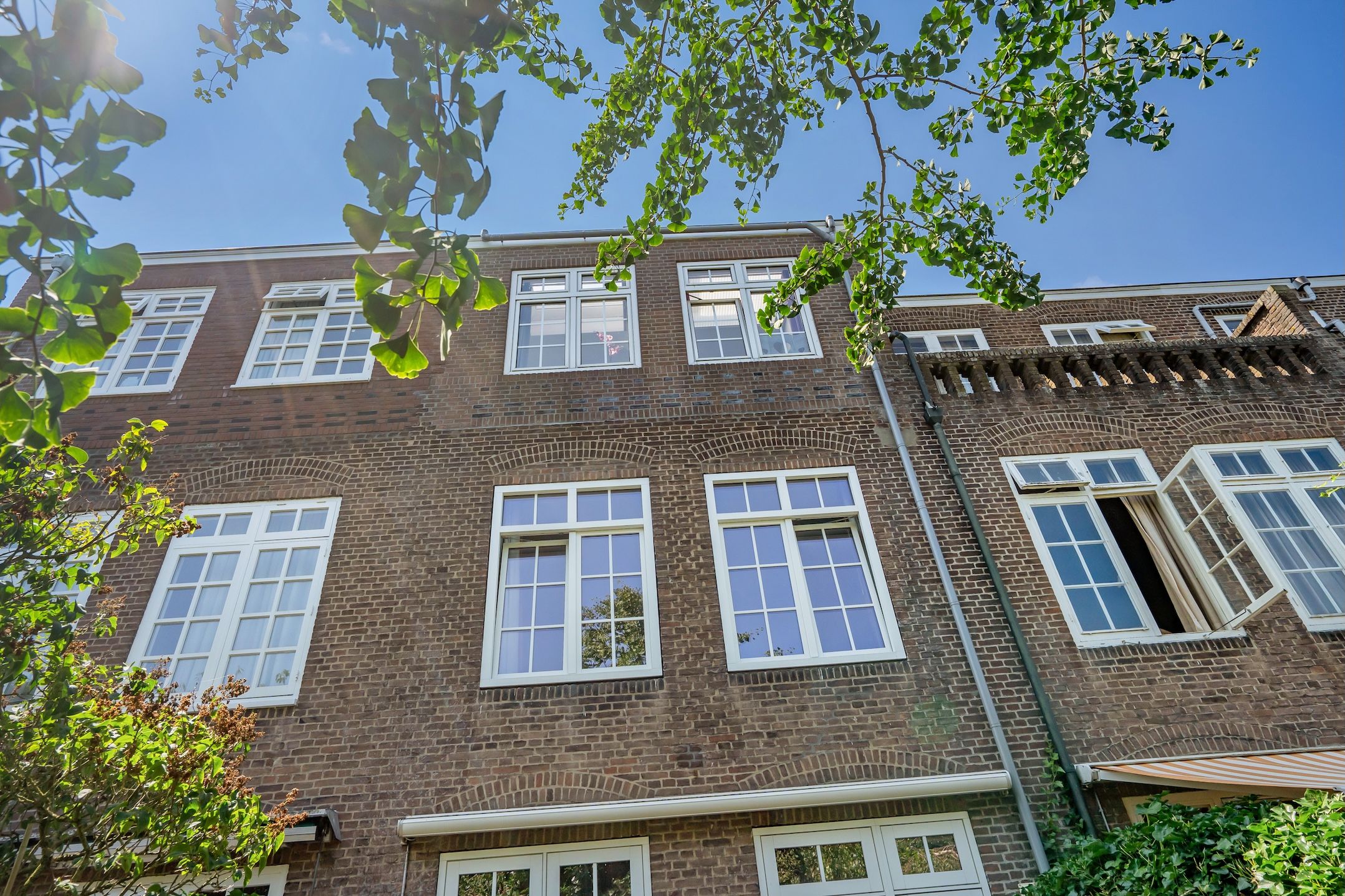 Photo 18 of Van Imhoffstraat 34