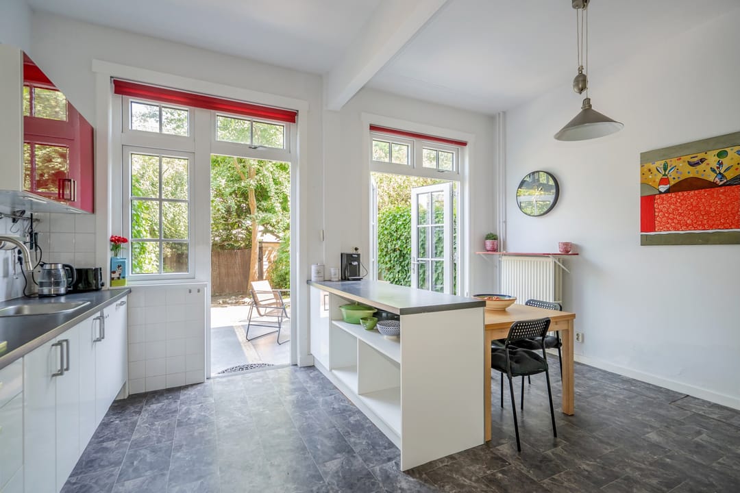 Photo 11 of Van Imhoffstraat 34