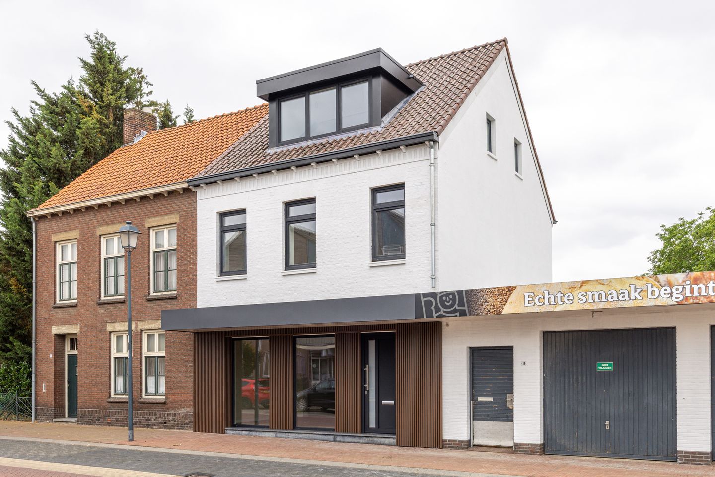 View photo 3 of Dieterderweg 11