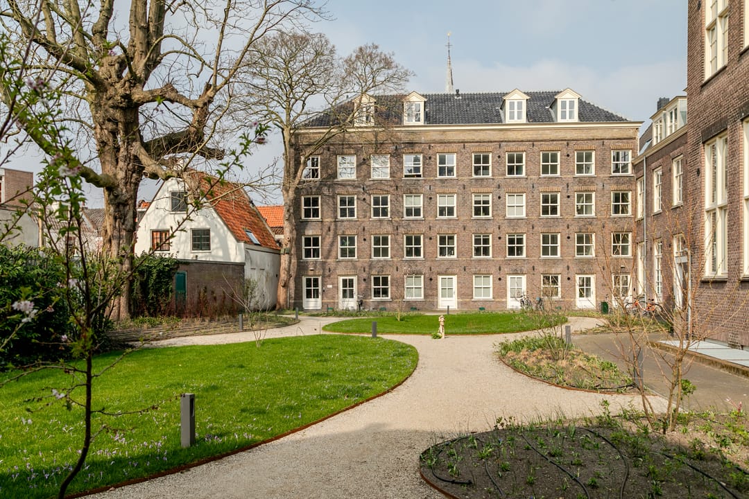 Photo 16 of Jansstraat 46-C10