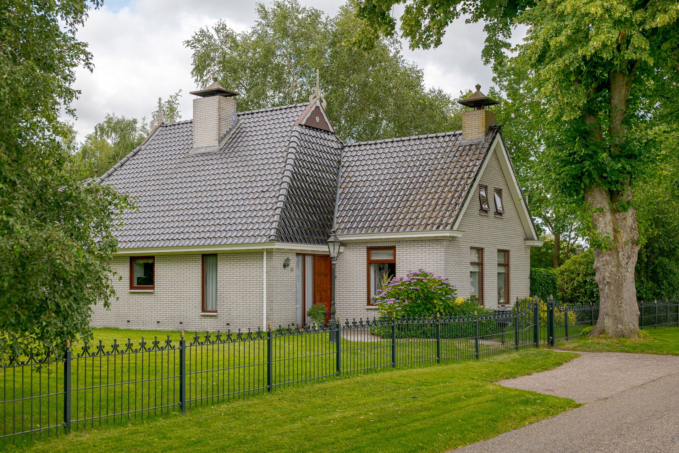 Roomsterweg 17 