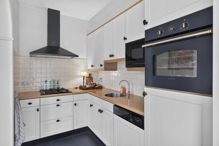 Twee-onder-één-kap te koop: Spoorstraat 15, Wijhe
