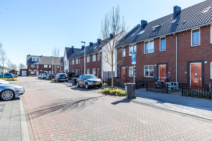 Foto 4 van Rietveldstraat 33