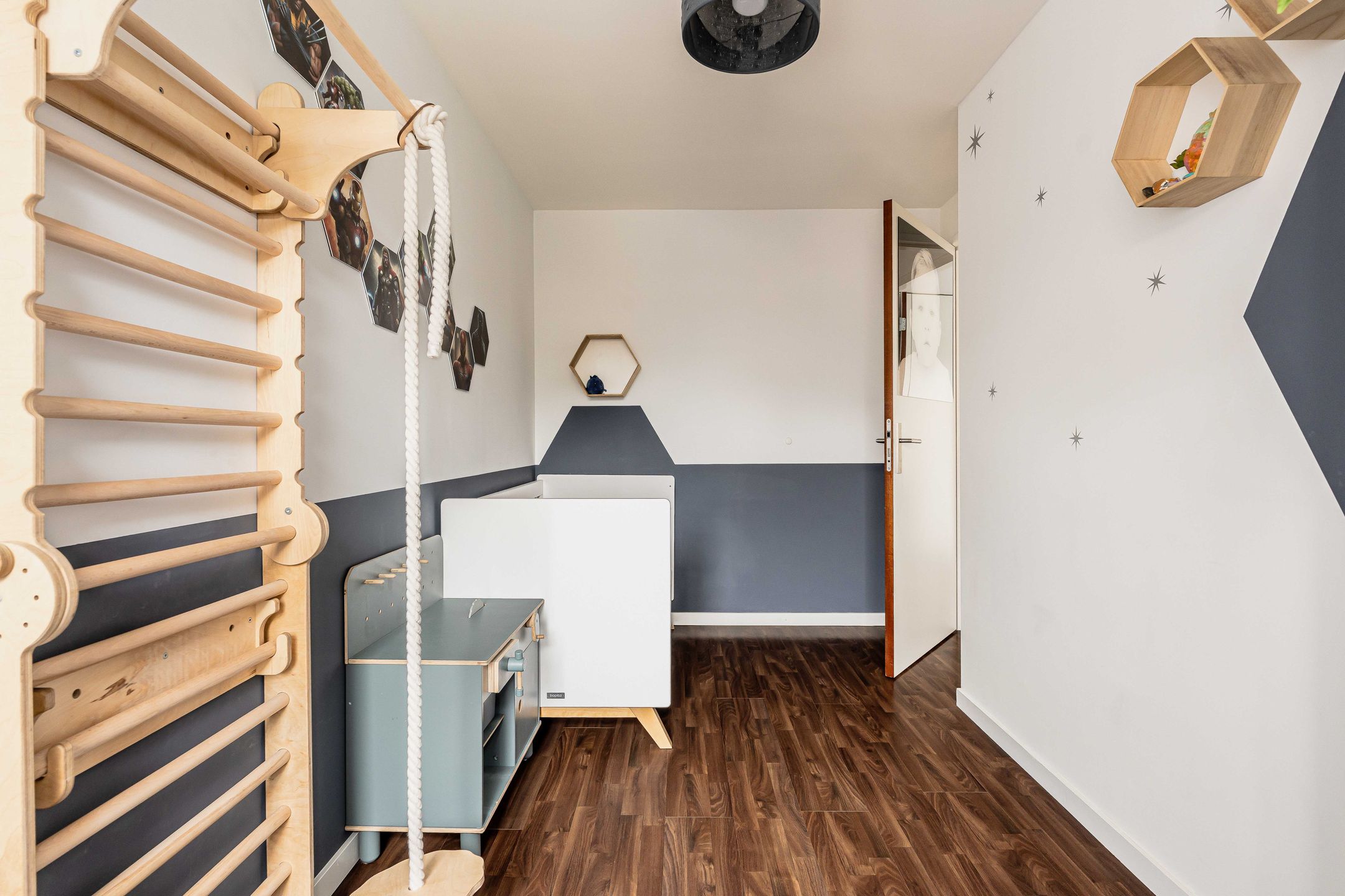 Photo 36 of Van Wassenaerstraat 26