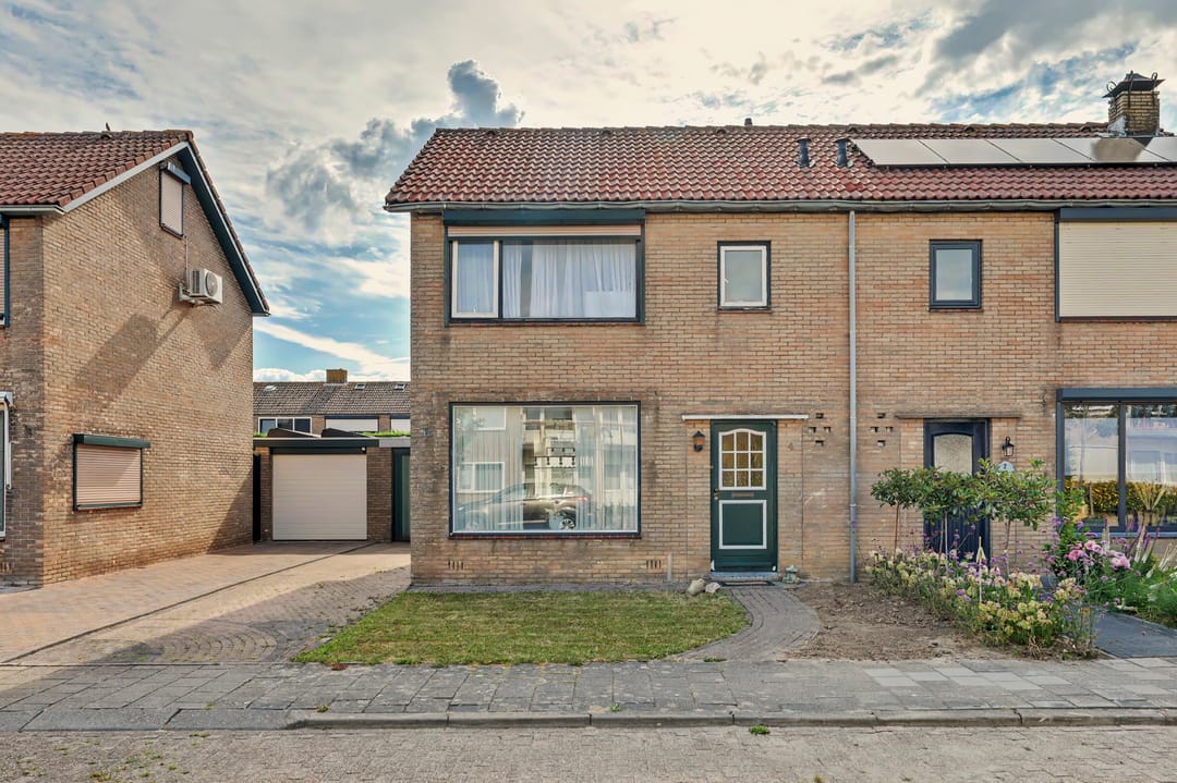 Photo 7 of Nieukerckestraat 4