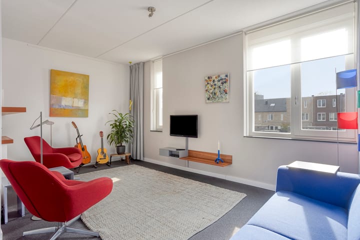 Tussenwoning te koop: Eemlandstraat 22, Tilburg
