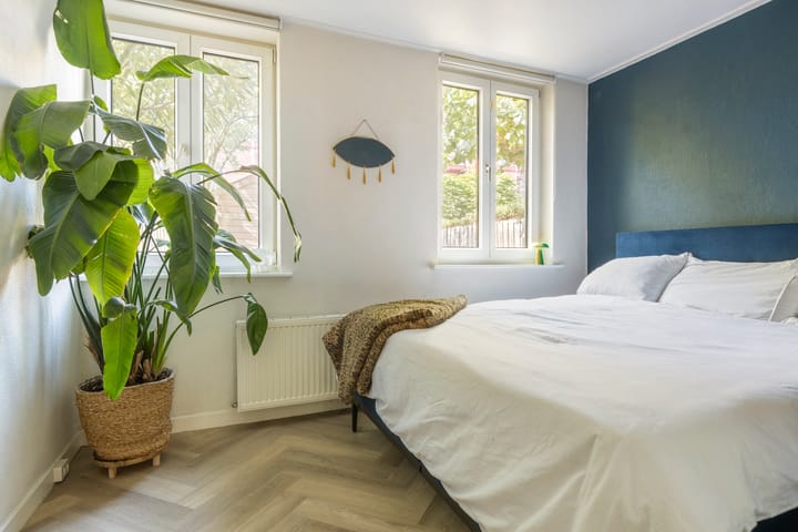 Photo 4 of Oppenheimstraat 38