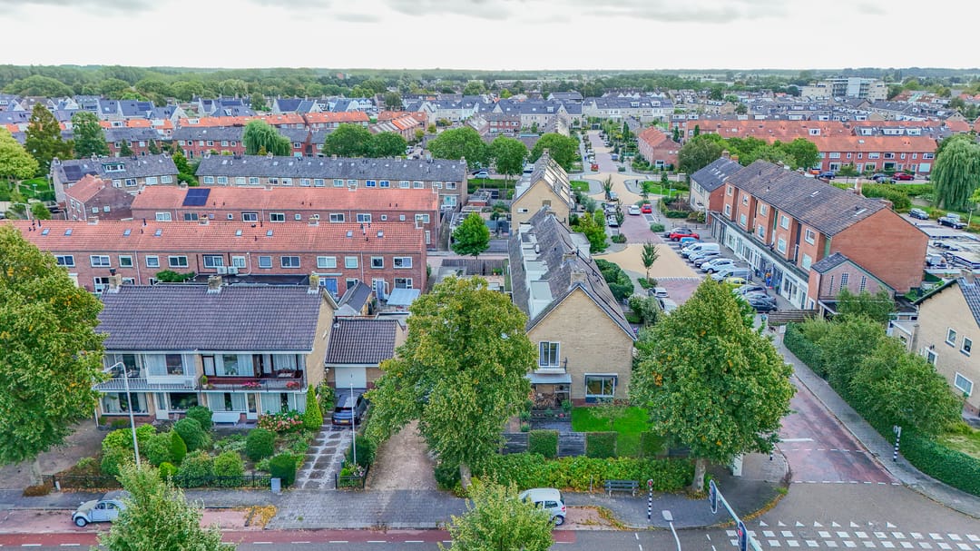 Photo 52 of de Ruijterstraat 1