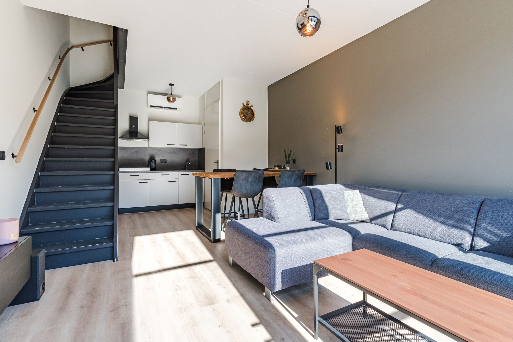 Photo 9 of Rudigerstraat 32-K