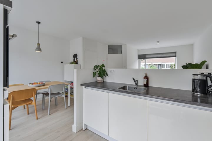Tussenwoning te koop: Lammerweide 32, Zoetermeer