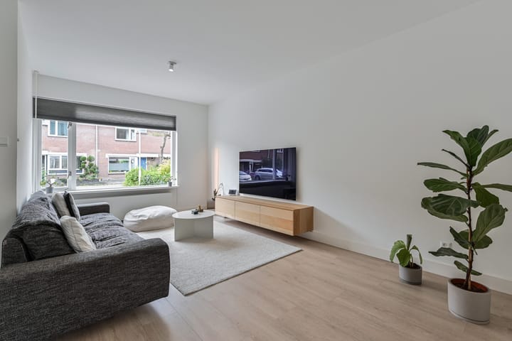Tussenwoning te koop: Lammerweide 32, Zoetermeer