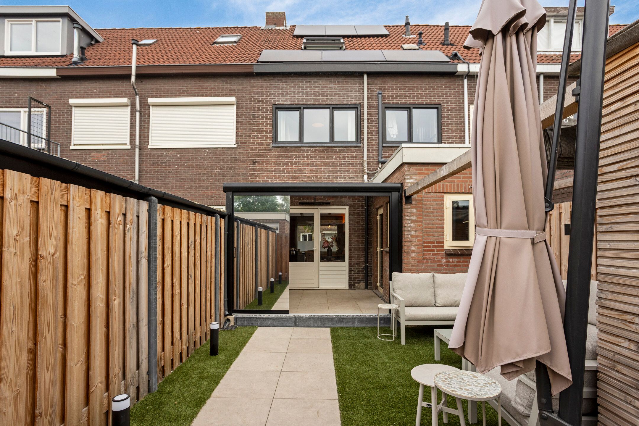 Photo 21 of Pioenroosstraat 9