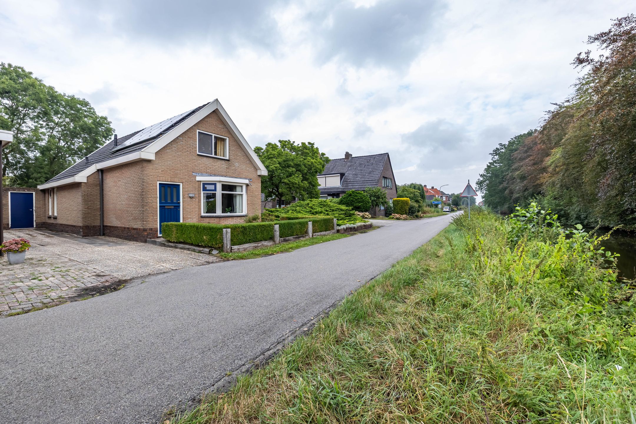 Photo 3 of Achterdiep Noordzijde 30