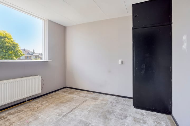 Tussenwoning te koop: Wilgenlei 24, Rotterdam