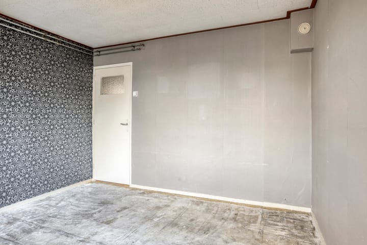 Tussenwoning te koop: Wilgenlei 24, Rotterdam