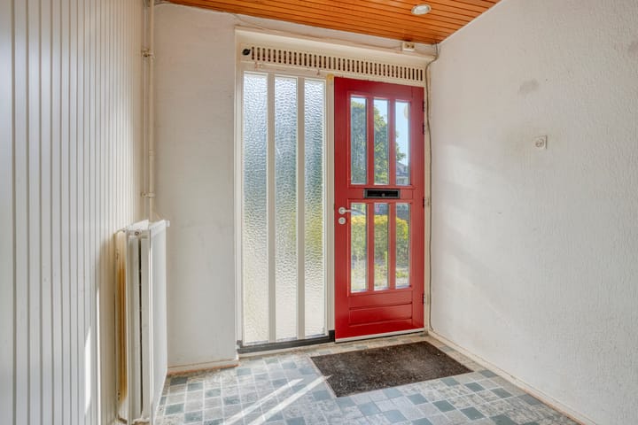 Tussenwoning te koop: Wilgenlei 24, Rotterdam