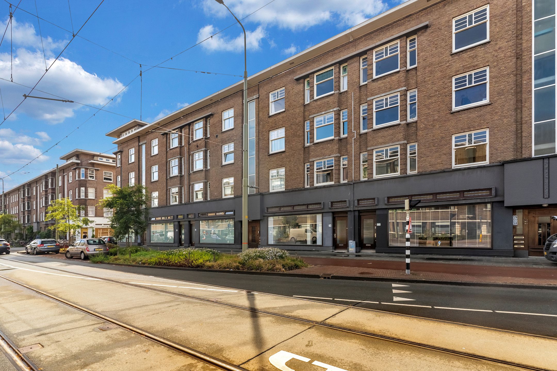 Photo 6 of Vondelstraat 214