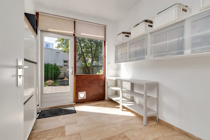 Appartement te koop: Vondelstraat 214, 'S-Gravenhage