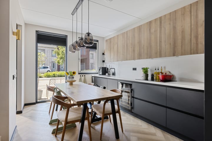 Tussenwoning te koop: Tweede Muntmeesterslaan 45, Utrecht