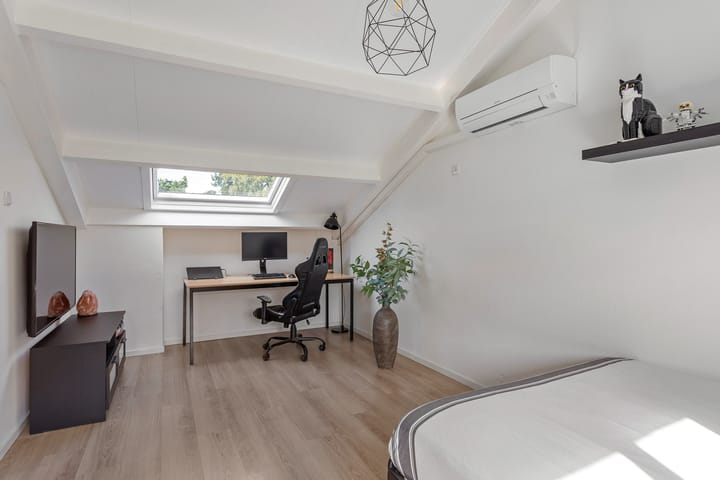 Tussenwoning te koop: Helmkruid 34, Oldenzaal
