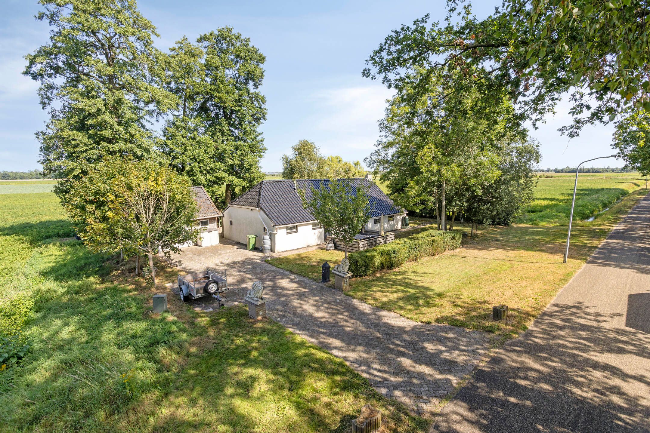 Vledderhuizen 10 