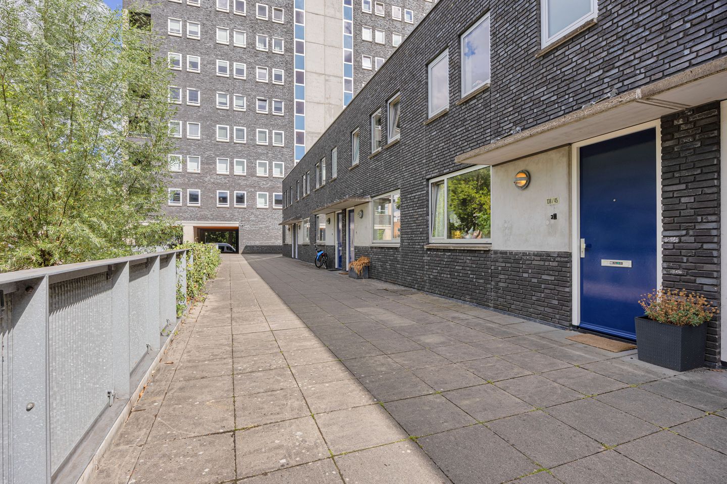 Foto 4 van Van Iddekingeweg 138-45