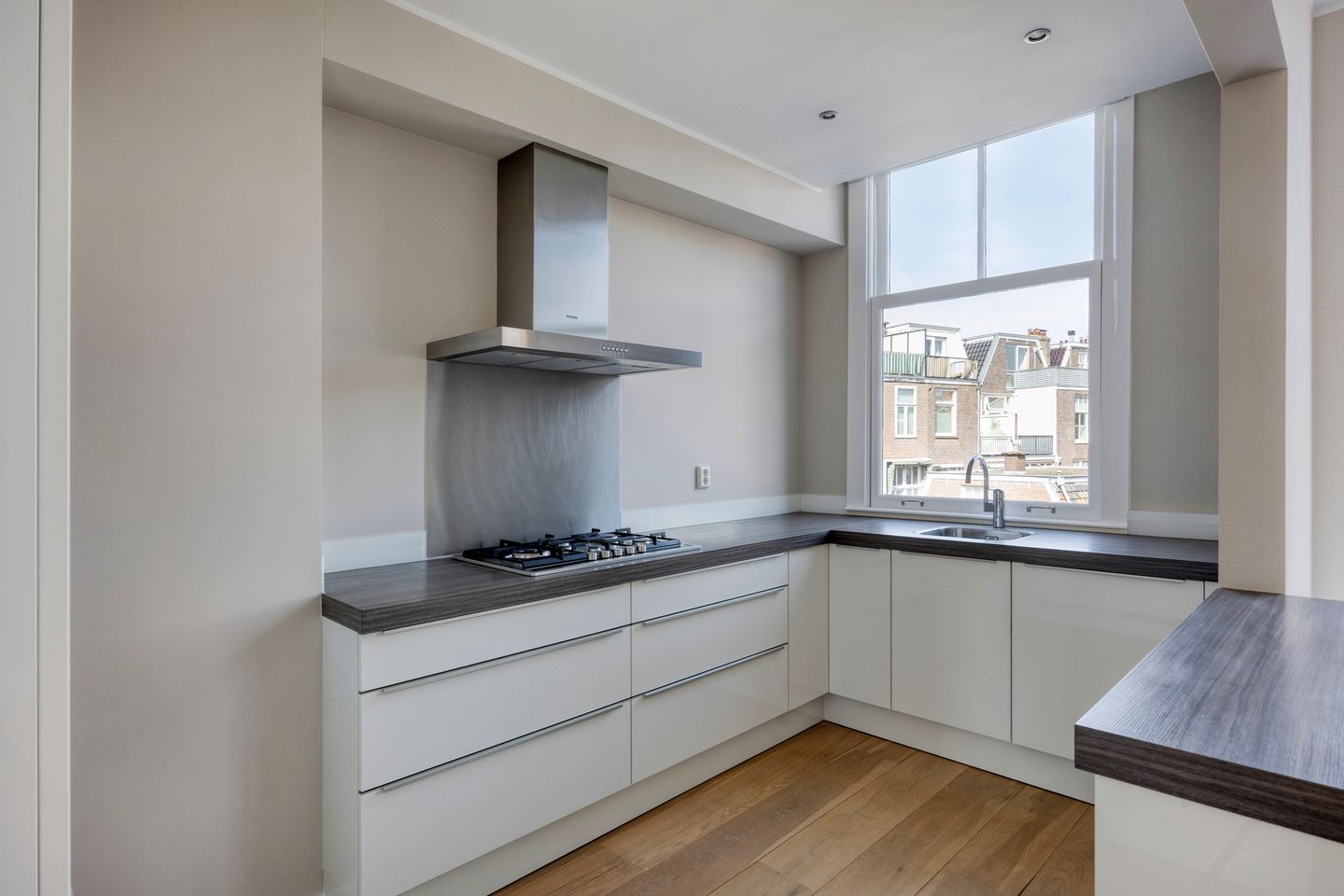 Foto 19 van Aert van der Goesstraat 22-A