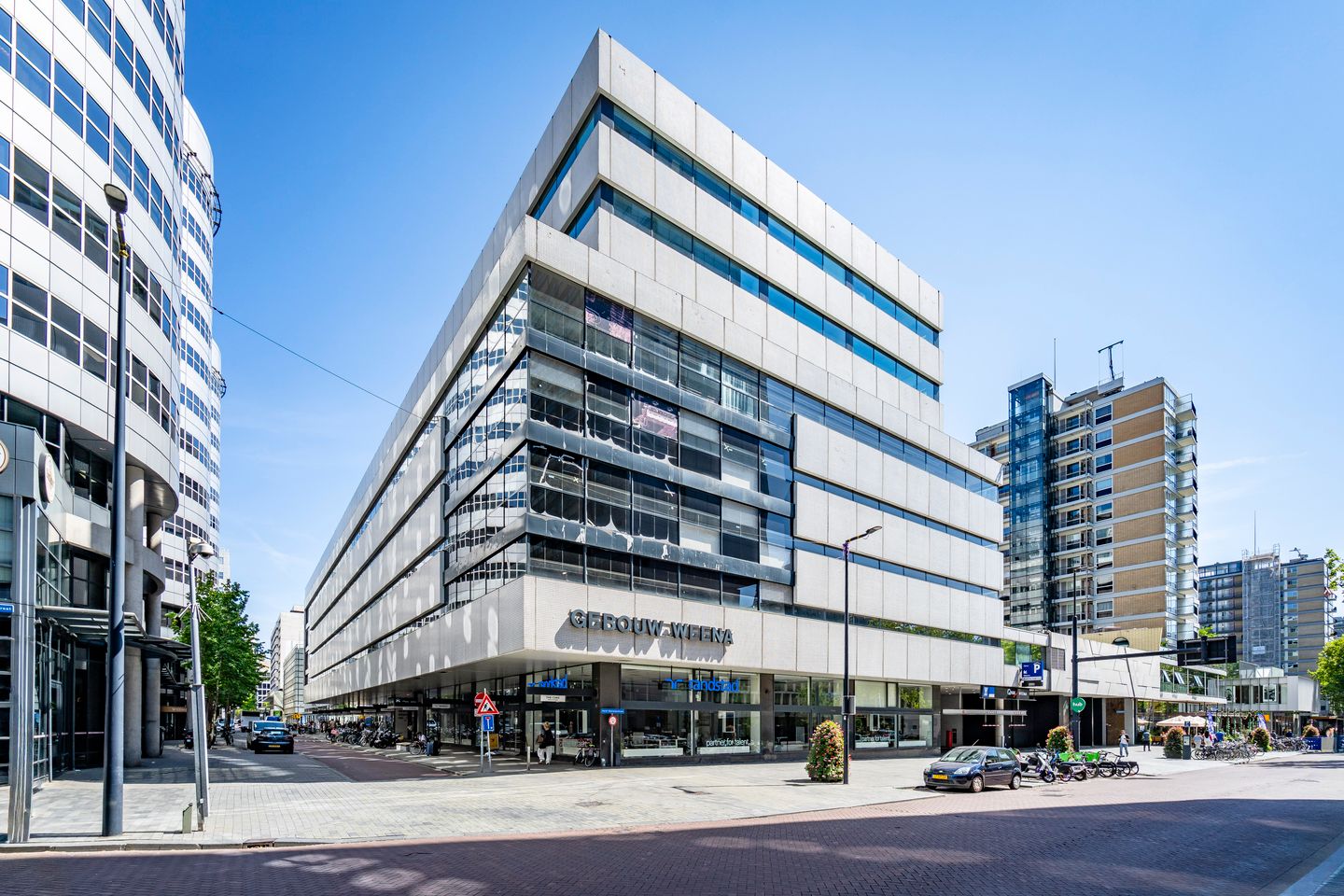 View photo 2 of Weena-zuid 106-178