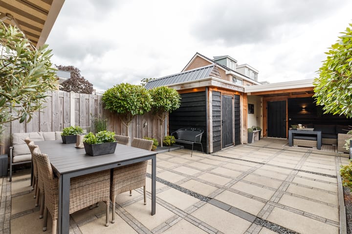 Tussenwoning te koop: Rijnlaan 3, Harmelen