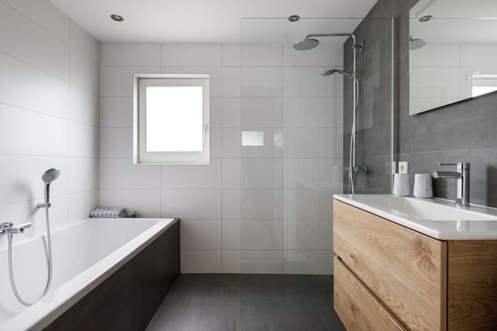 Tussenwoning te koop: Rijnlaan 3, Harmelen