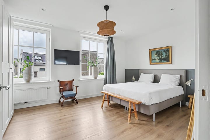Tussenwoning te koop: Boddenkamplaan 35, Enschede