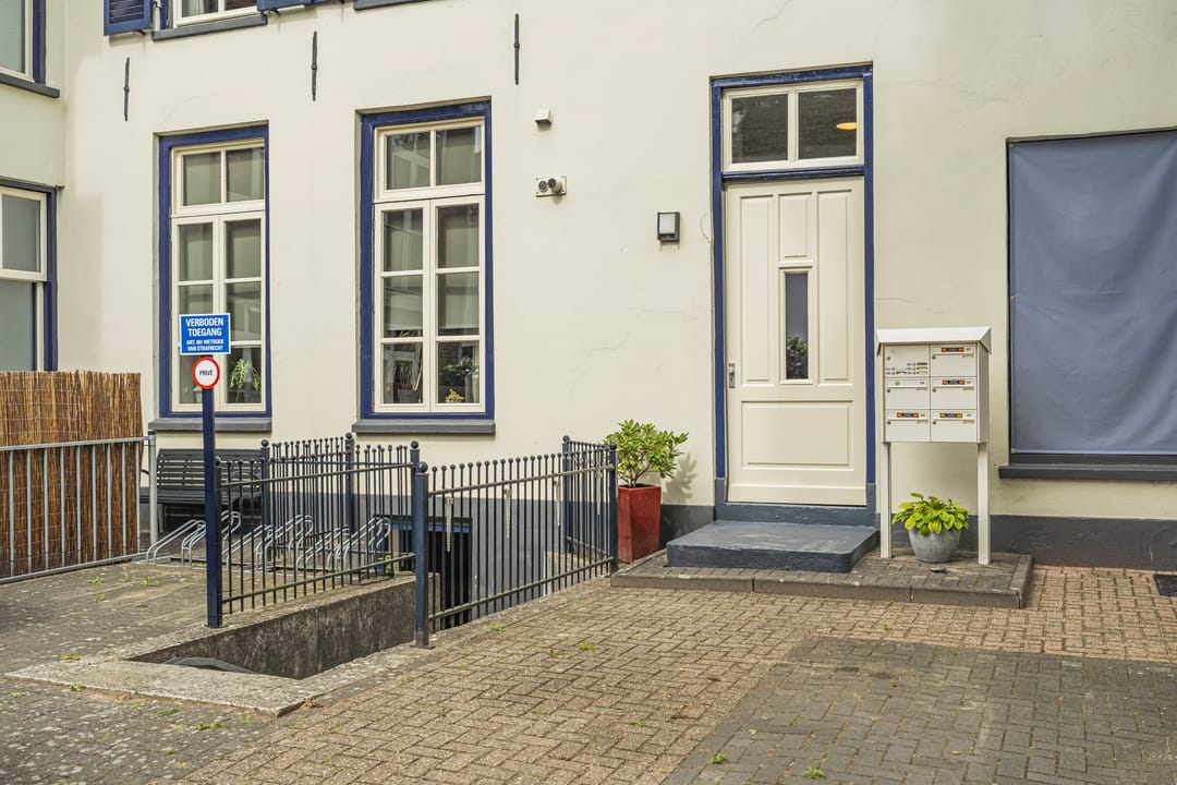 Photo 8 of Kerkstraat 10-C