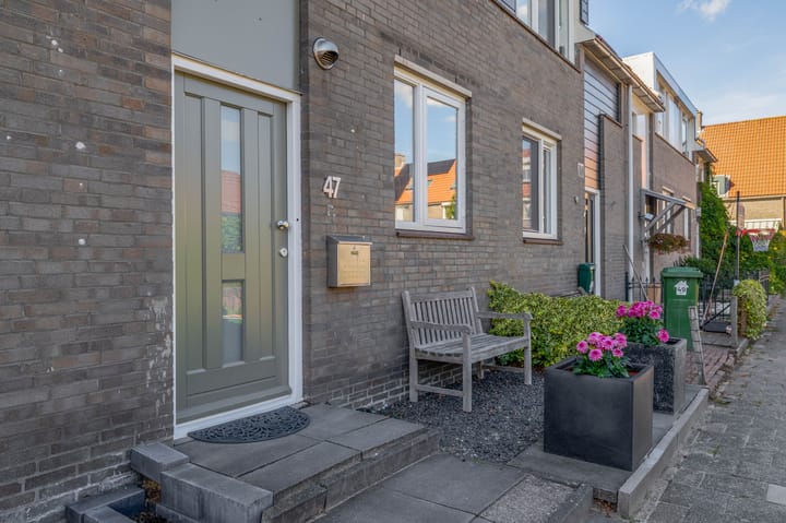Tussenwoning te koop: Smerenburg 47, Krimpen Aan De Lek