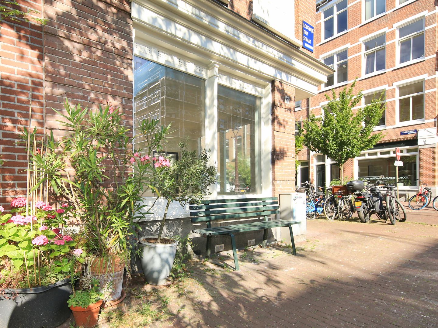 Photo 29 of Lodewijk Tripstraat 17-H