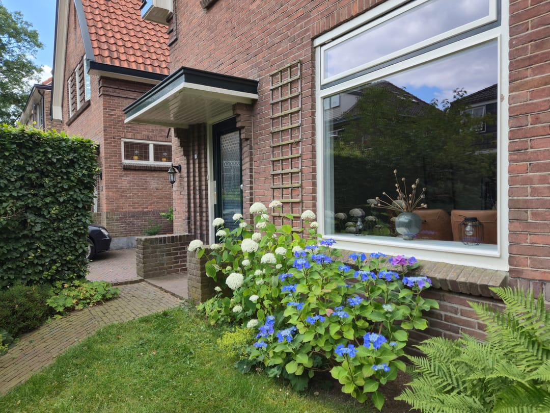 Photo 8 of Schoolstraat 10