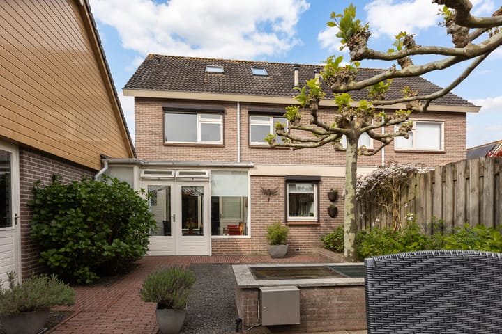 Foto 4 van Brandenhof 6