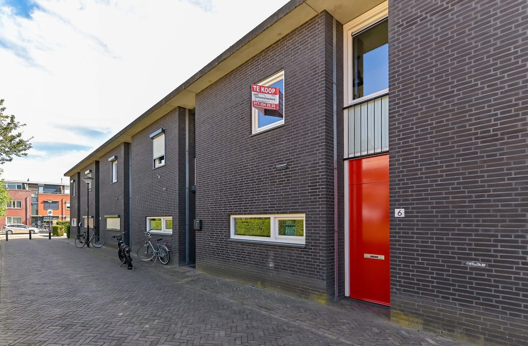 Foto 1 van Opaal 6