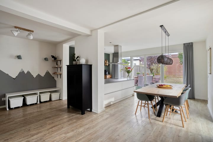 Twee-onder-één-kap te koop: Pater Geraedtsstraat 18, Swalmen