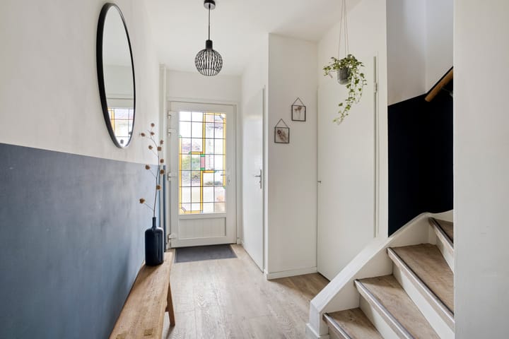 Twee-onder-één-kap te koop: Pater Geraedtsstraat 18, Swalmen