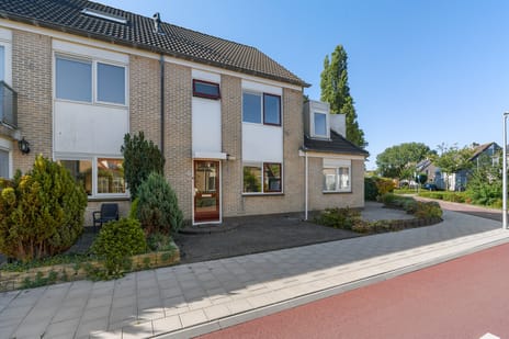 Roosje Voshoeve thumbnail